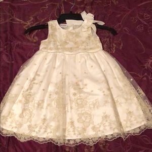 Elegant girls formal dress